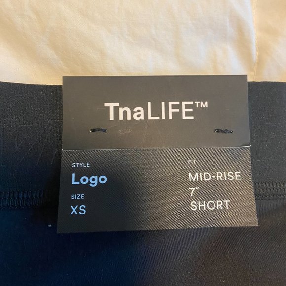 TnaLife Mid-Rise 7" Short - Picture 3 of 3